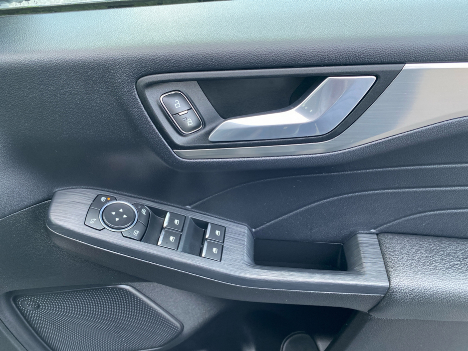 2022 Ford Kuga Titanium 1.5 120BHP €28,950