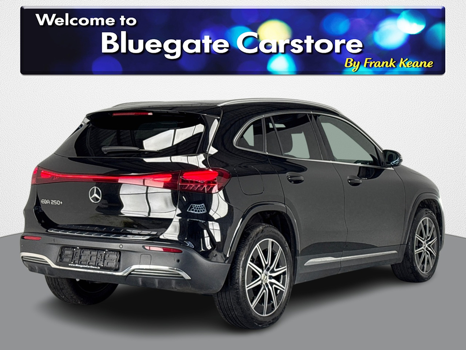 2025 Mercedes-Benz EQA - image 4