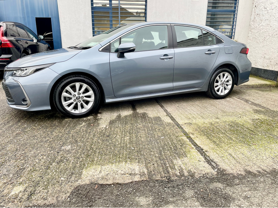 2023 Toyota Corolla - image 35