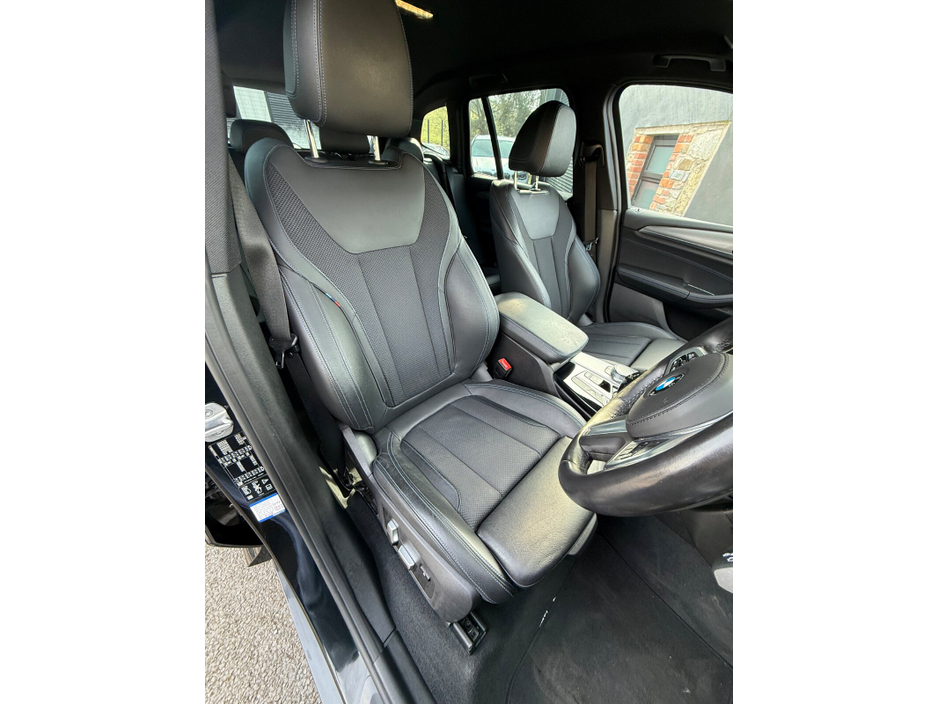 2020 BMW X3 - image 16