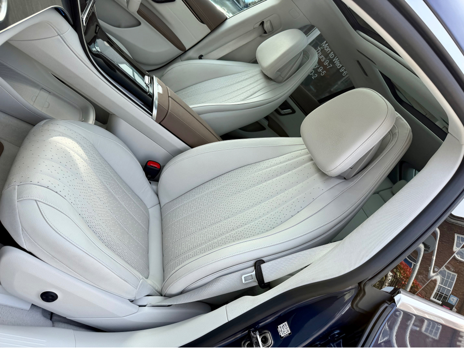 2022 Mercedes-Benz EQS - image 16