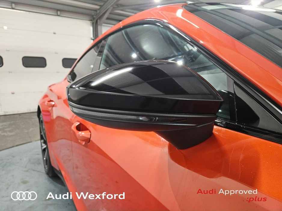 2023 Audi e-tron E-tron GT Quattro*Exclusive Colour* €56,575