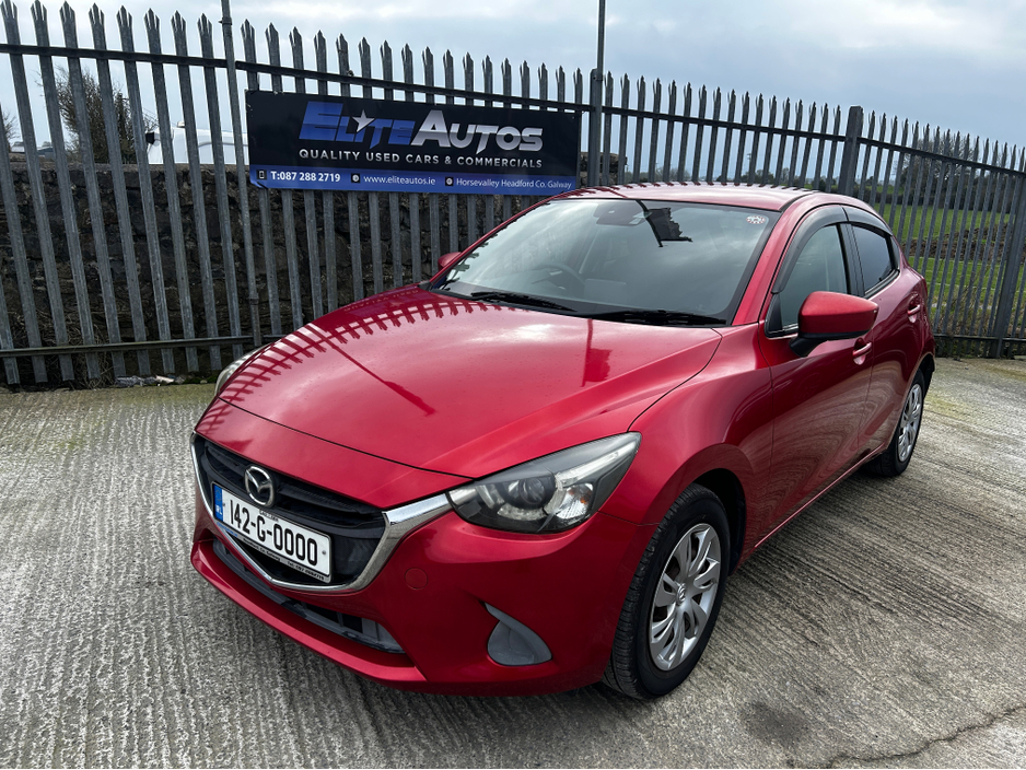 2014 Mazda Demio - image 5