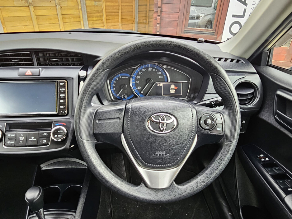 2020 Toyota Corolla - image 25