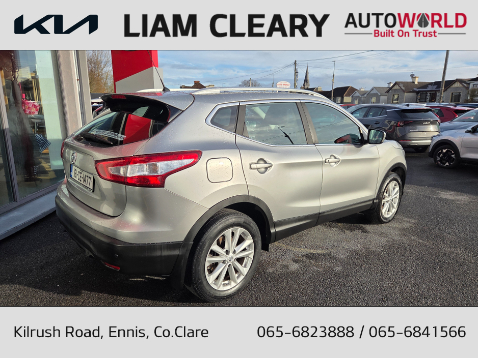2016 Nissan Qashqai 1.2 SV MY16 E6 4DR €10,900