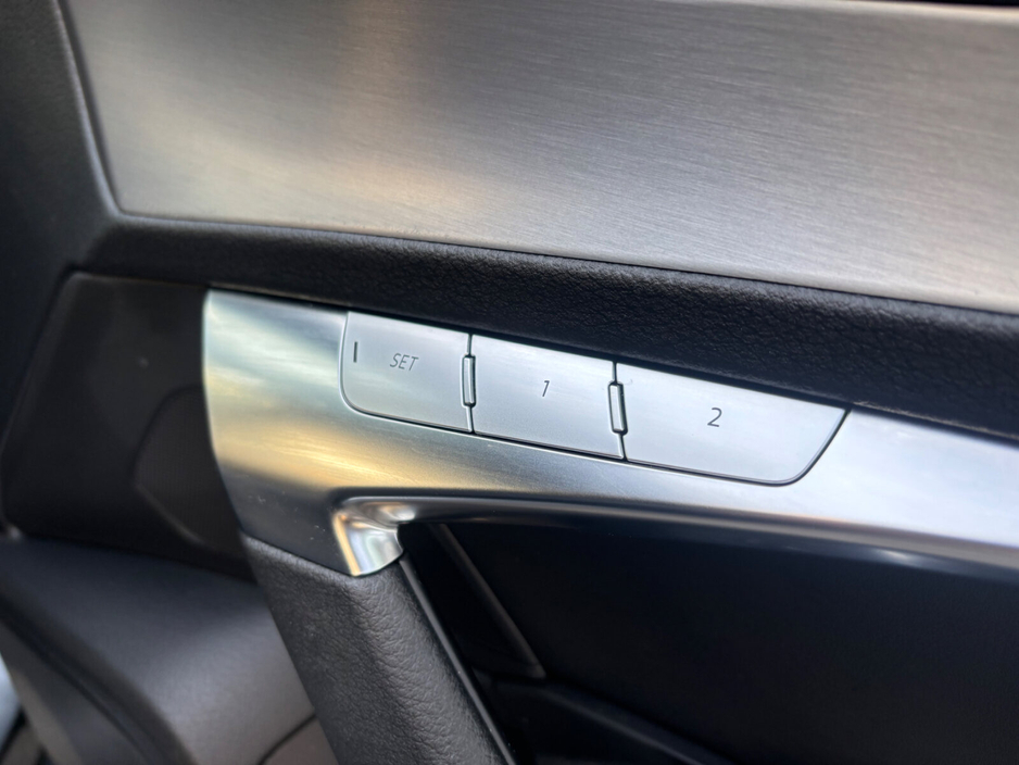 2024 Audi A6 - image 12