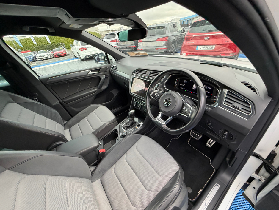 2019 Volkswagen Tiguan R-LINE 4WD - 2.0L DIESEL - AUTO - 12M WARRANTY - CAR: 1724 €32,950