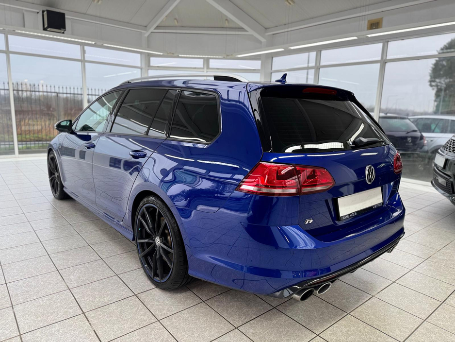 2015 Volkswagen Golf R 2.0 Launch Edition €23,950