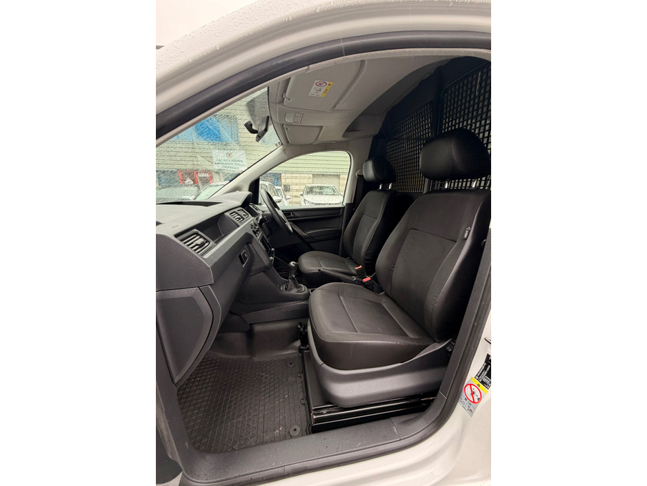 2019 Volkswagen Caddy PVM TDI 102HP MANUAL 5SPEED 5DR €13,414