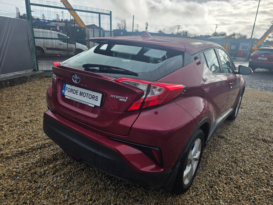 2017 Toyota C-HR - image 4