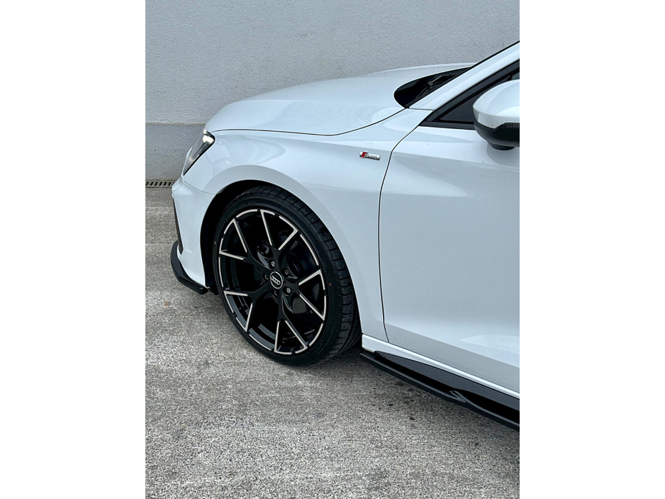 2021 Audi A3  €34,995