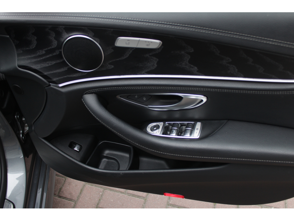 2019 Mercedes-Benz E Class - image 10