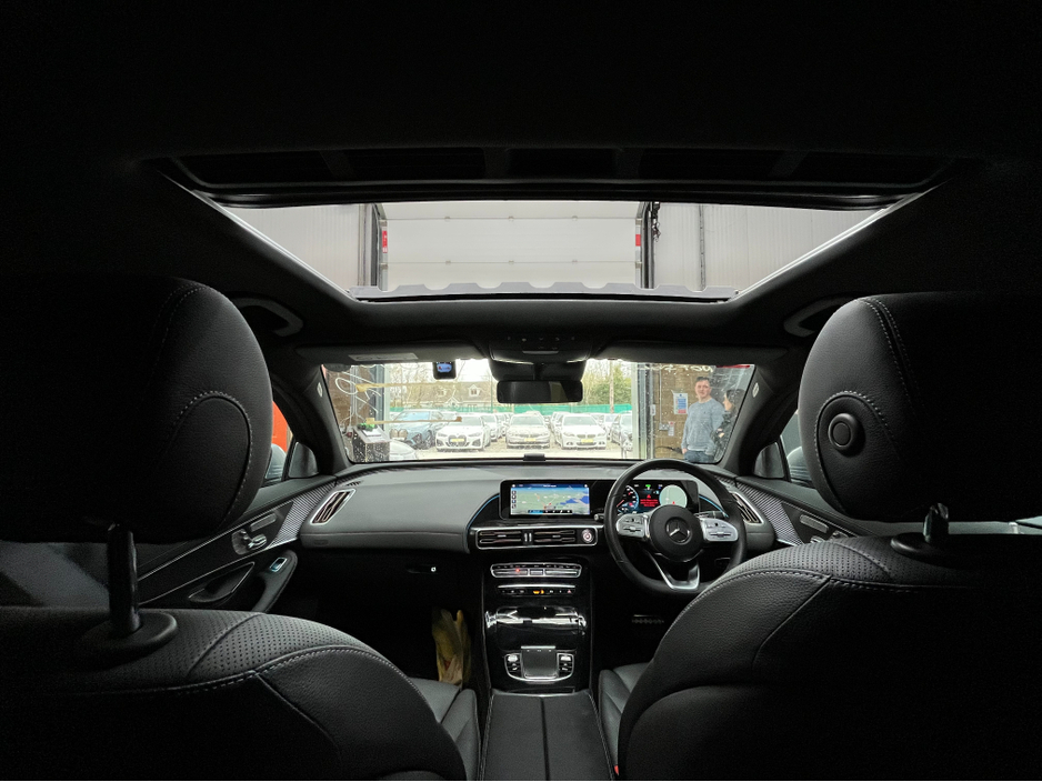 2020 Mercedes-Benz EQC - image 21