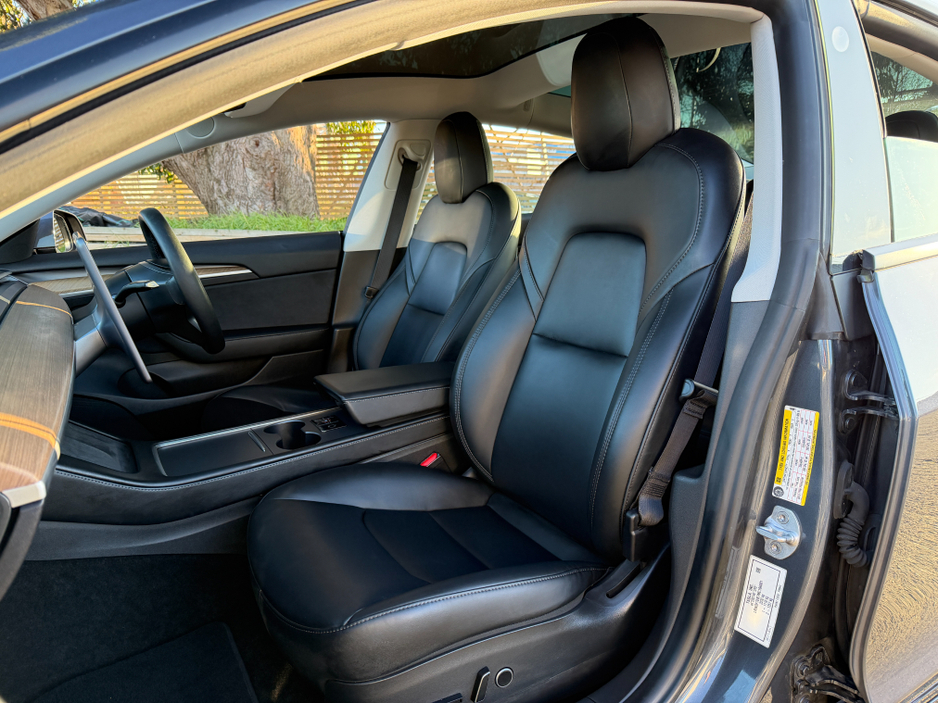 2021 Tesla Model 3 LONG RANGE..AWD..DUAL MOTOR