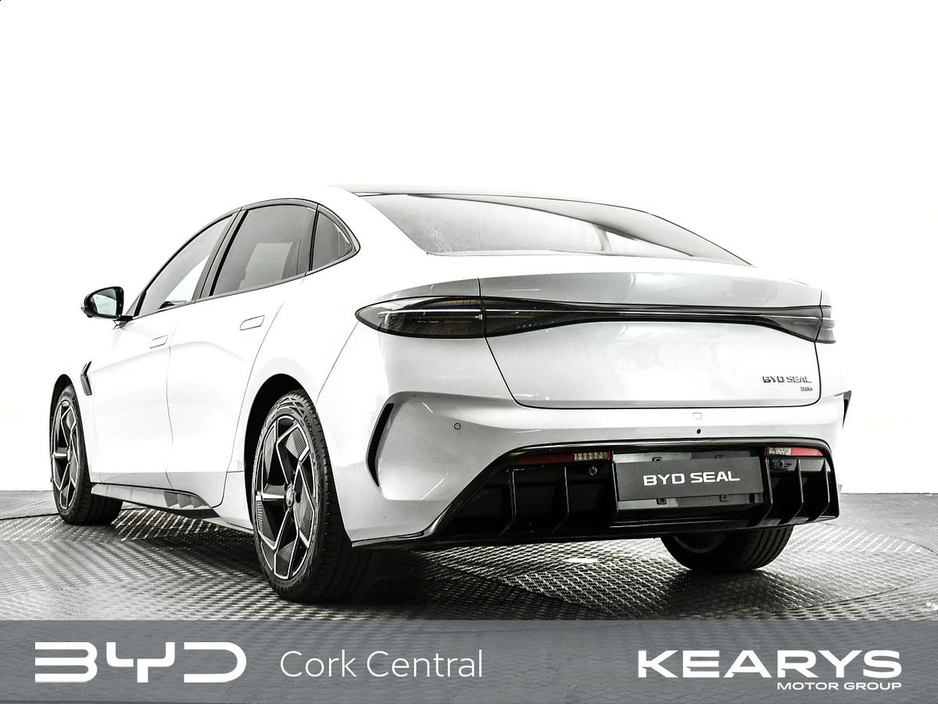 2026 BYD Seal - image 7