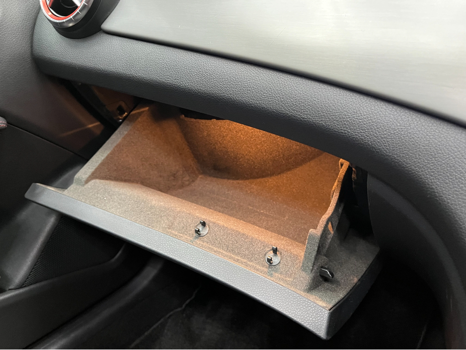 2018 Mercedes-Benz CLA Class - image 20