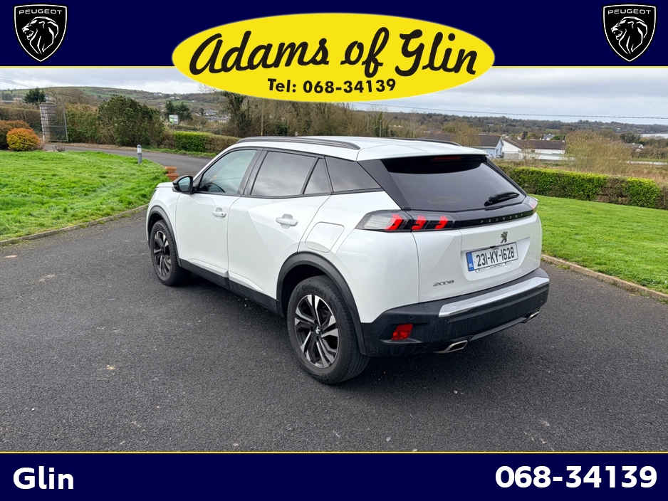 2023 Peugeot 2008 - image 8