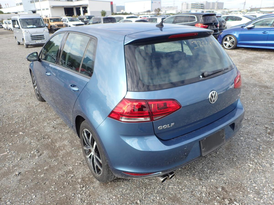 2013 Volkswagen Golf 132 1.4 Highline €11,500