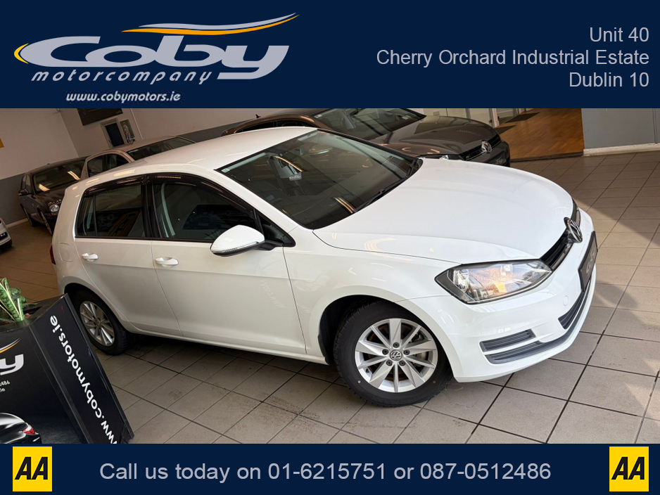 2013 Volkswagen Golf - image 12