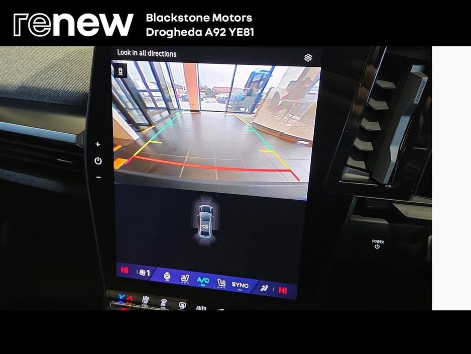 2026 Renault Scenic techno 87kWh 220hp €47,950