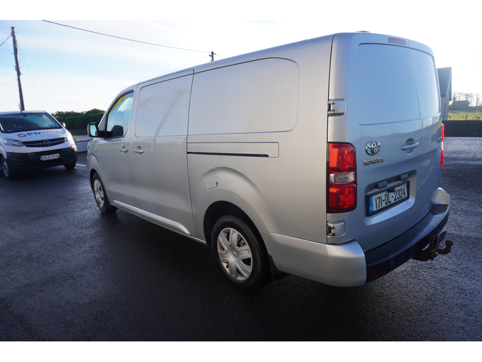 2017 Toyota Proace 2.0 D LWB GX 4DR