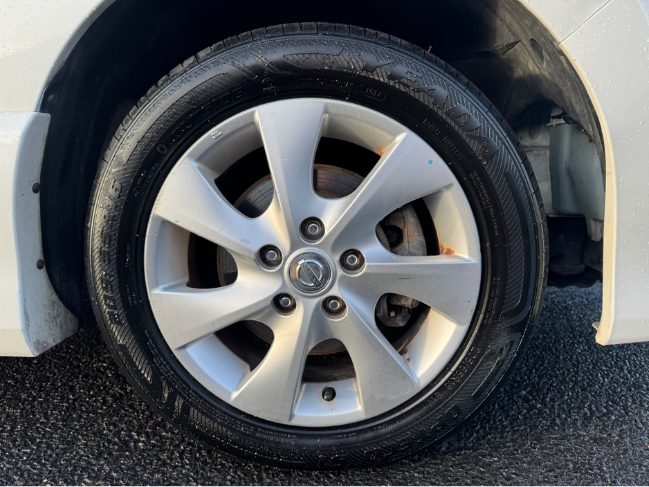 2013 Nissan Serena DAA-HFC26 HYBRID AUTO//NEW NCT €9,950