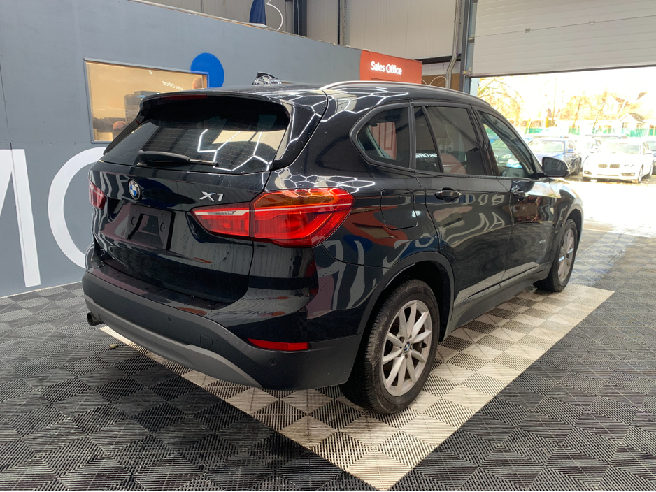 2017 BMW X1 €23950! 2017 BMW X1 AUTOMATIC S-Drive 18i / Only 49k KMs / Heated Seats & Reverse Camera €23,950