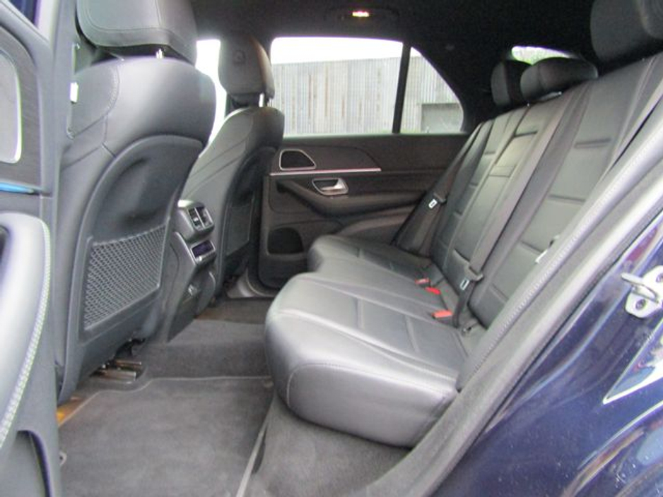 2022 Mercedes-Benz GLE Class - image 16