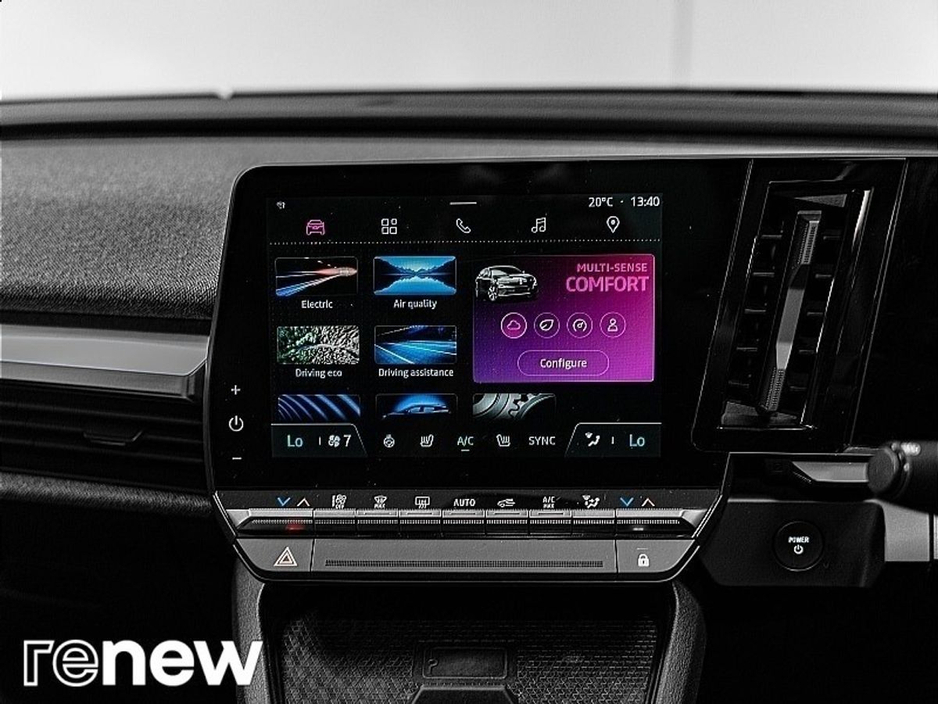 2024 Renault Megane E-Tech - image 31