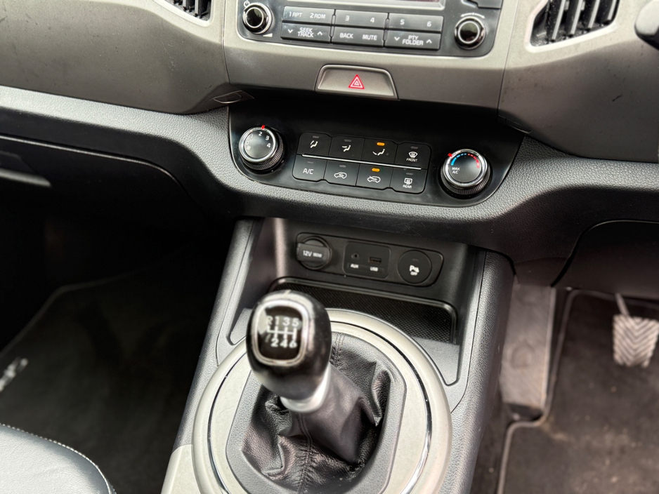 2014 Kia Sportage - image 27