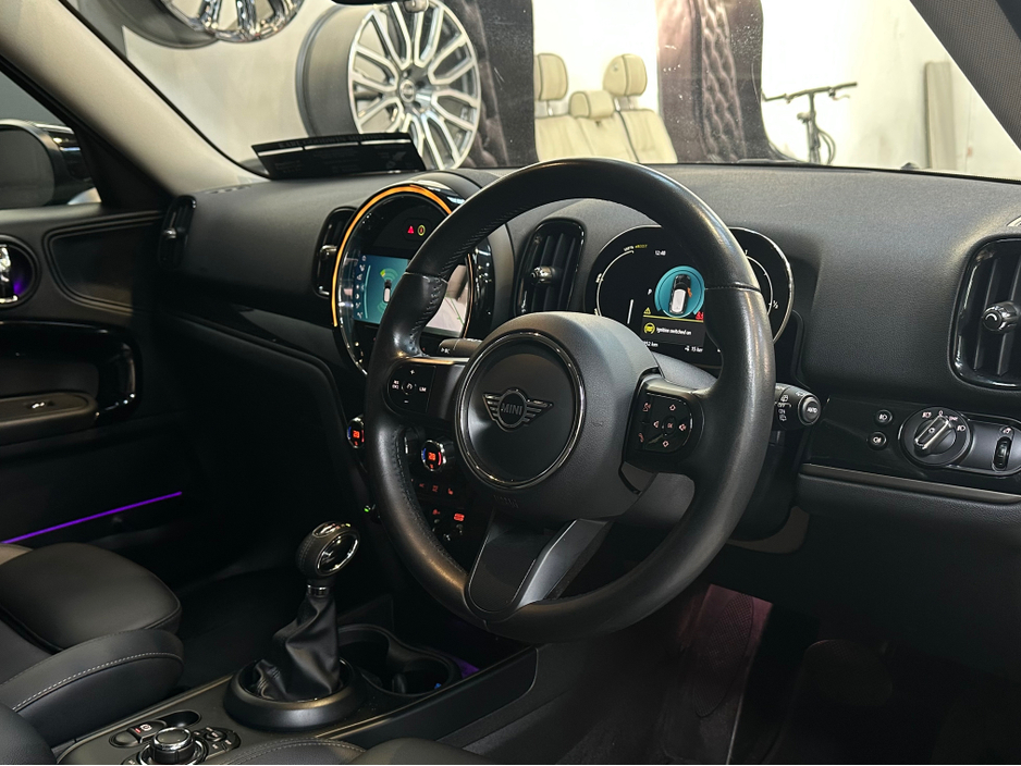 2022 MINI Countryman - image 12