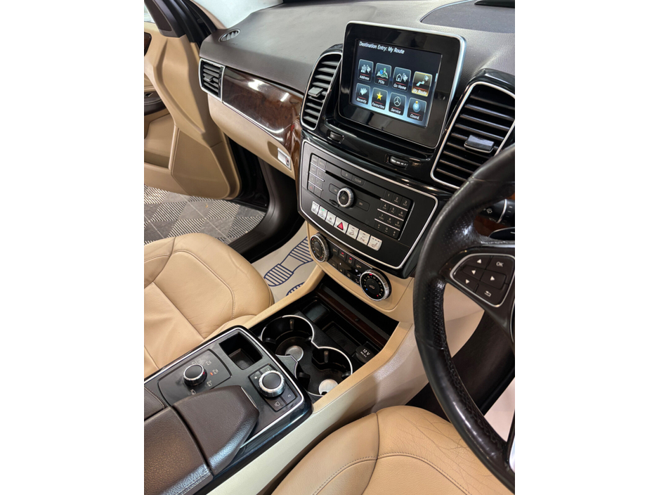 2018 Mercedes-Benz GLE Class - image 10