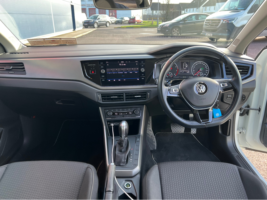 2019 Volkswagen Polo 1.0 TSI Automatic DSG tiny mileag €16,900