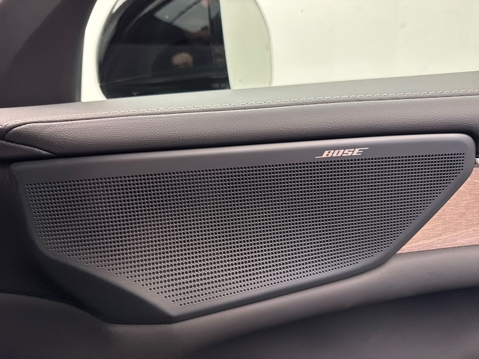 2026 Volvo ES90 - image 21