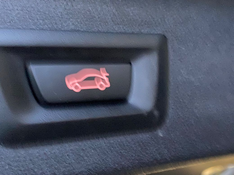 2022 BMW X3 - image 11