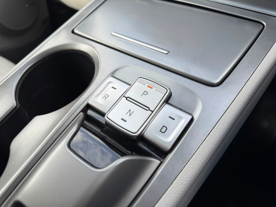 2021 Hyundai Kona - image 26