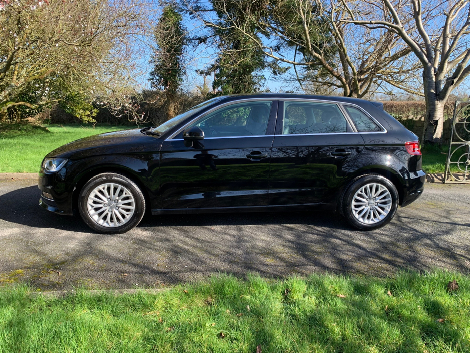 2015 Audi A3 - image 3