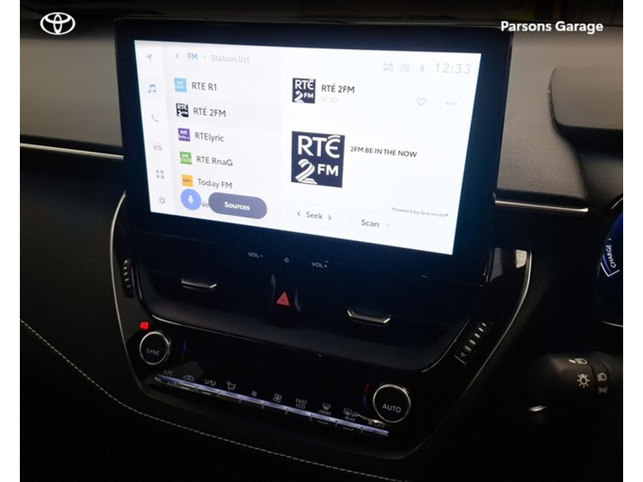 2024 Toyota Corolla LUNA SALOON 4DR AUTO €28,995