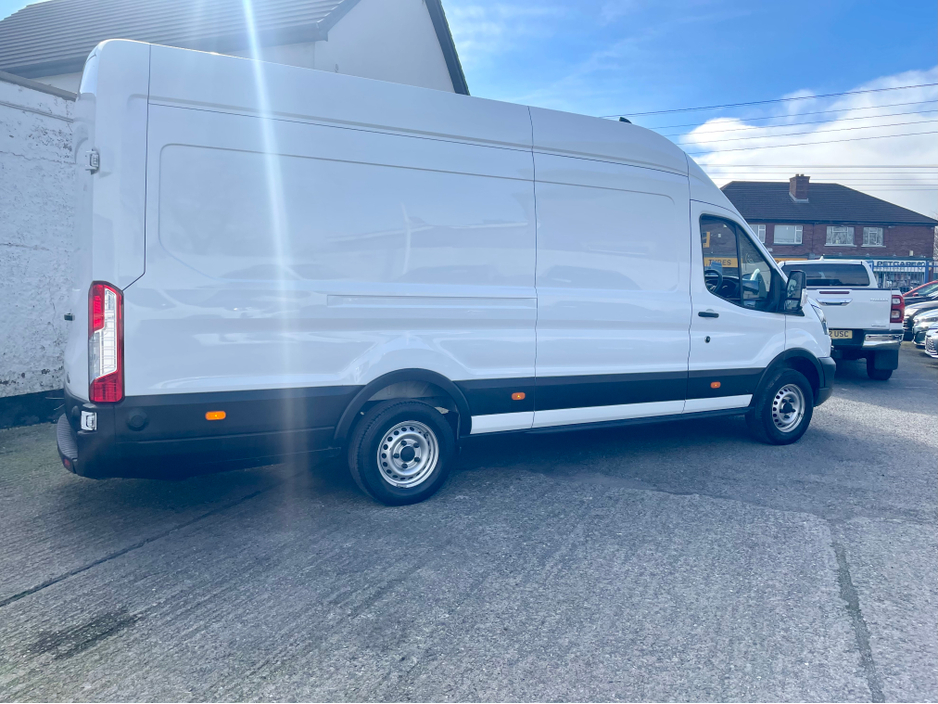 2023 Ford Transit - image 16