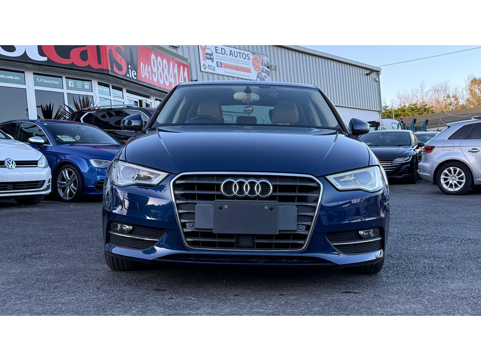 2015 Audi A3 - image 2