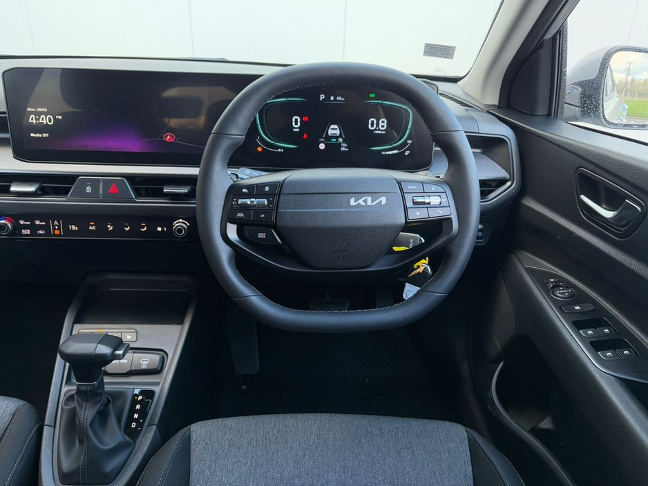 2026 Kia Stonic - image 11