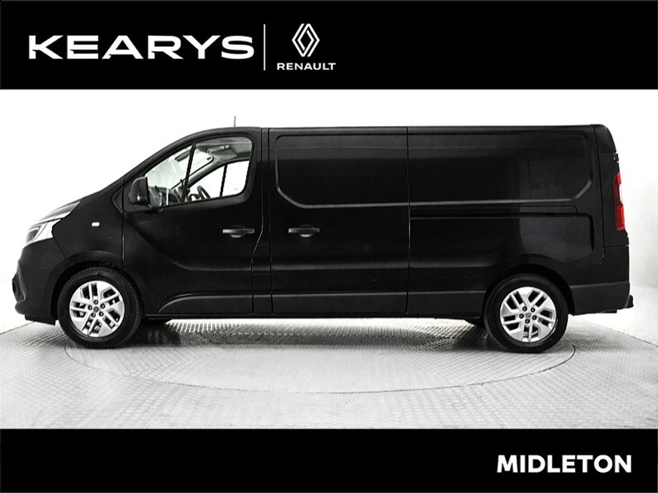2021 Renault Trafic LL30 ENERGY DCI 145 Sport EX Vat. €21900 inc €17,878
