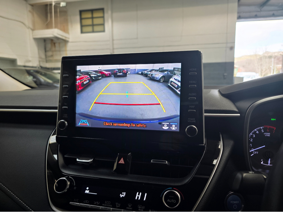 2020 Toyota Corolla - image 9