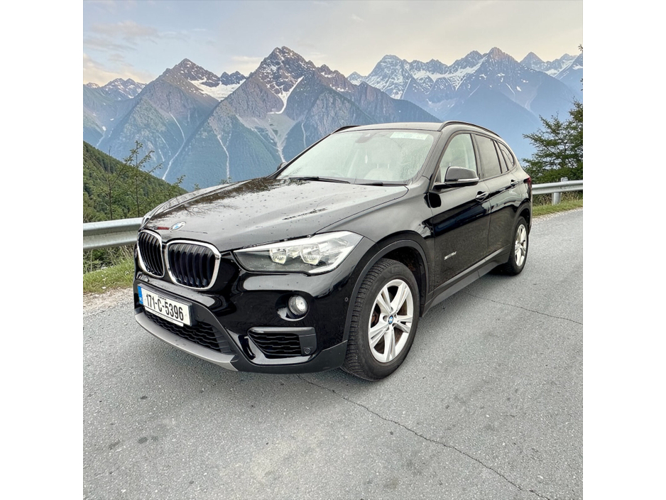 2017 BMW X1 - image 7