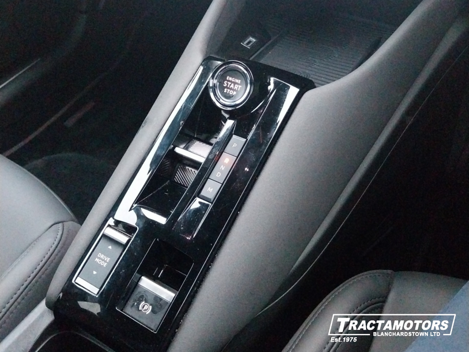 2025 Alfa Romeo Junior IBRIDA 1.2 136BHP MHEV 5 €35,999