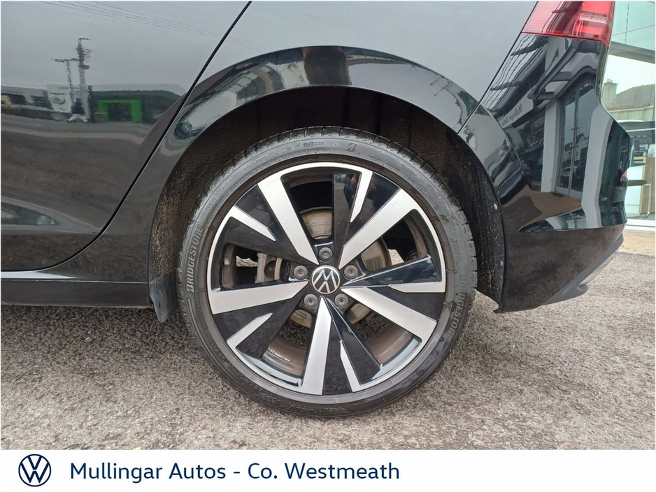 2024 Volkswagen Golf GOLF STYLE 1.5 TSI 150HP €33,950