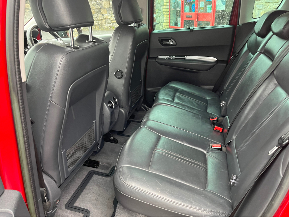 2014 Peugeot 3008 - image 11