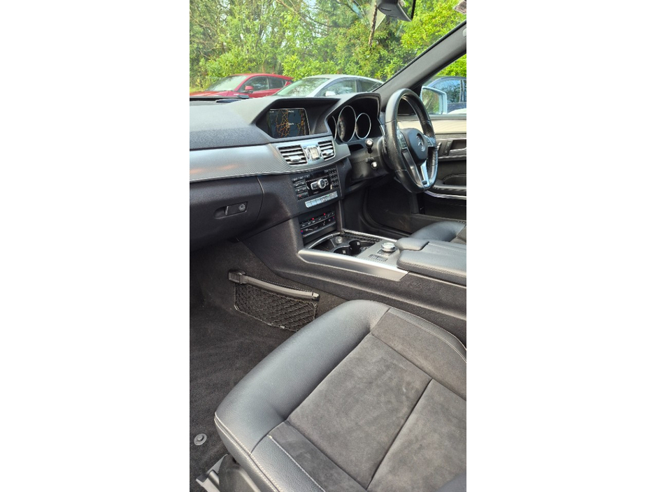 2015 Mercedes-Benz E Class - image 11