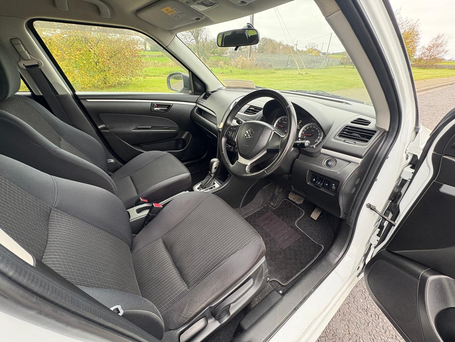 2014 Suzuki Swift - image 7