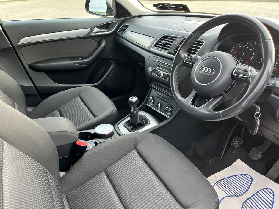 2018 Audi Q3 - image 3
